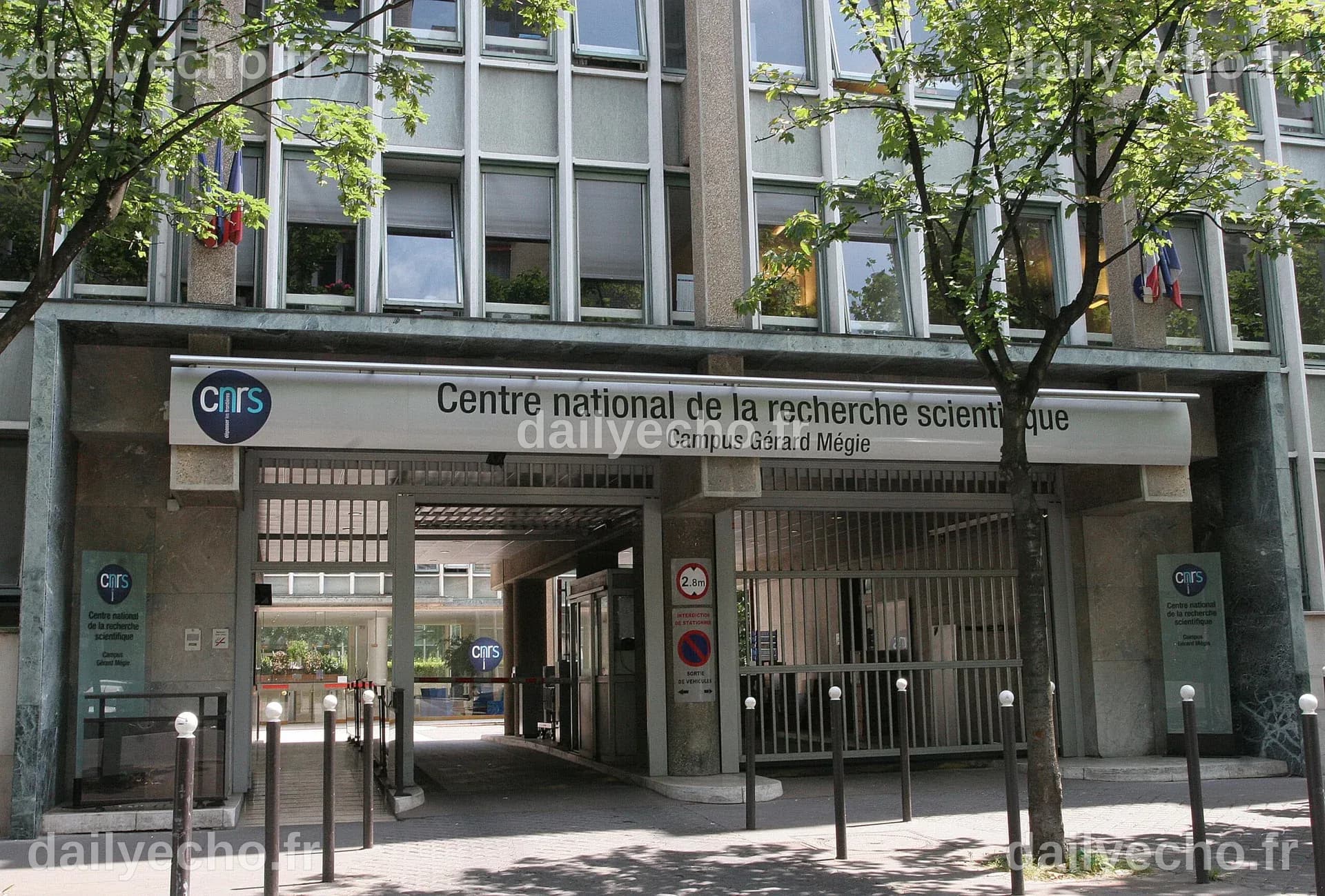Zoom sur le CNRS, le Centre national de la recherche scientifique - PGE