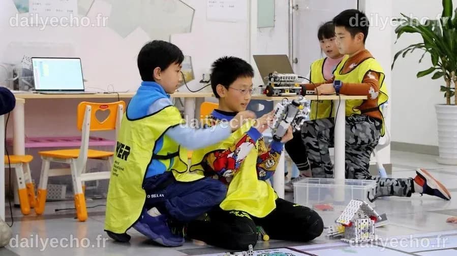 Xi Jinping félicite la Fondation Soong Ching Ling de Chine pour son 40e ...