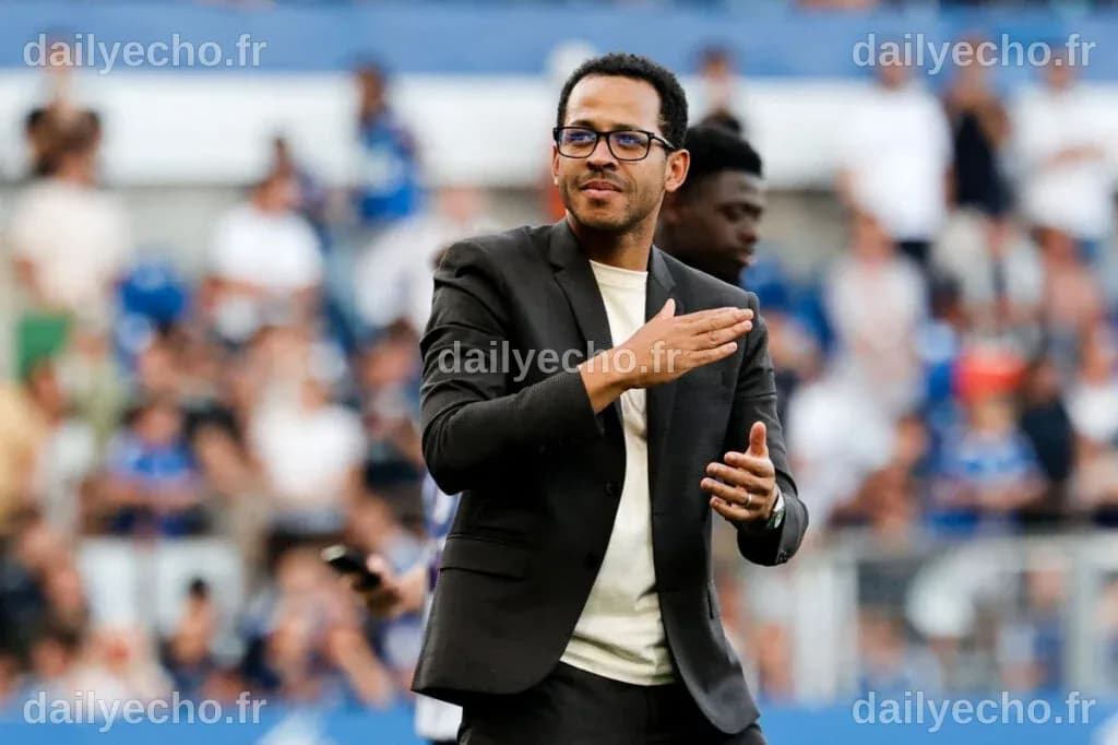 RC Strasbourg : le Racing à fond sur un défenseur de Premier League et ...