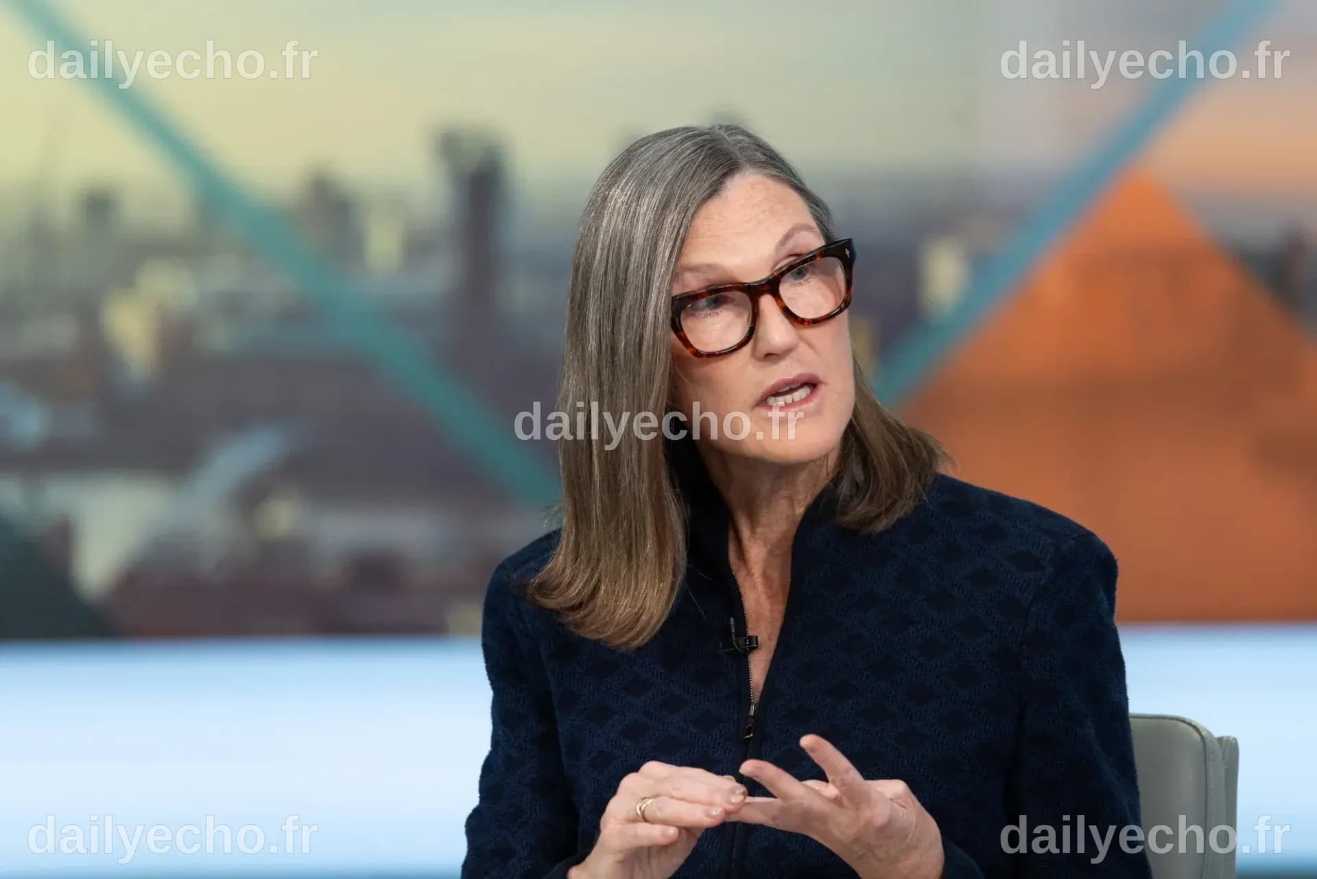 Cathie Wood's ARK Fintech ETF Defies 2025 Slump, Gaining 30% on AI Bet ...