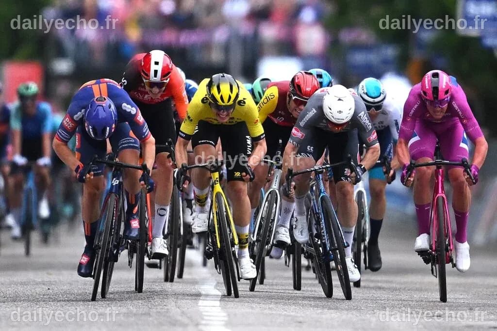 Cyclisme - Les 18 équipes World Teams pour la saison 2026 - TotalVelo