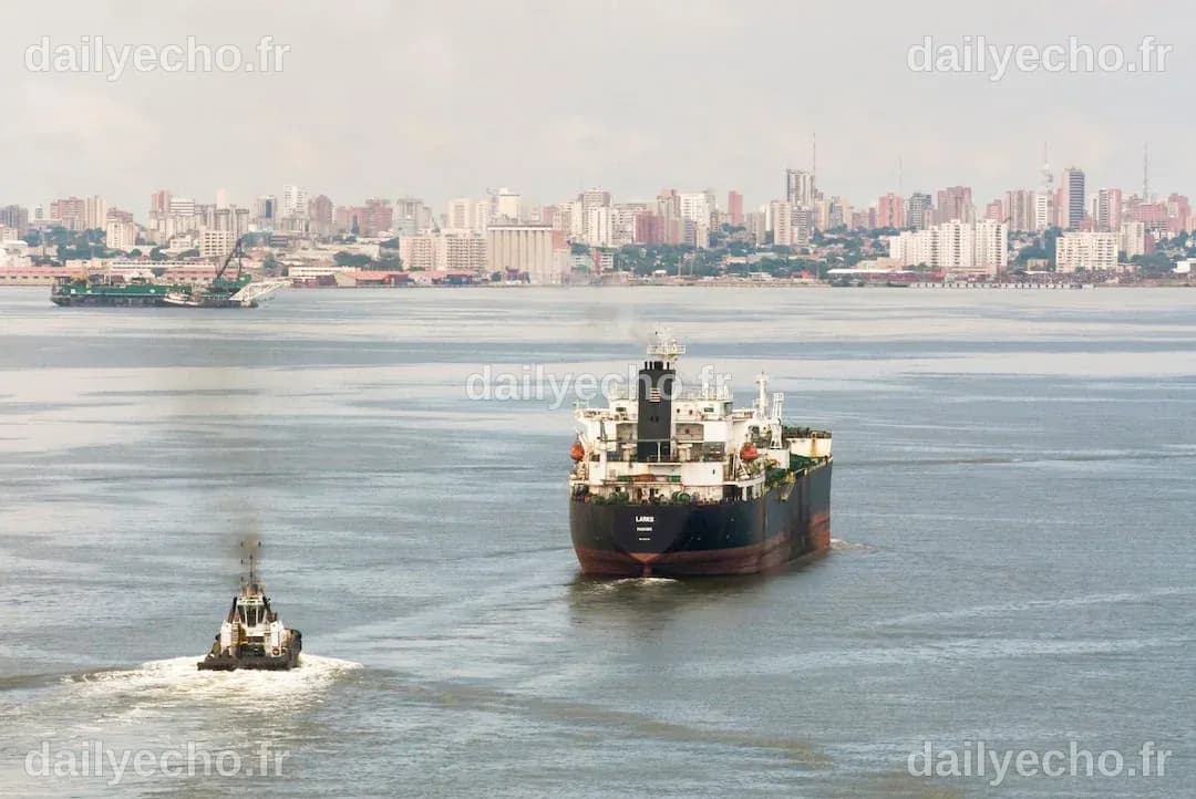 Venezuela's oil exports surpass 900,000 bpd despite US pressure, data ...