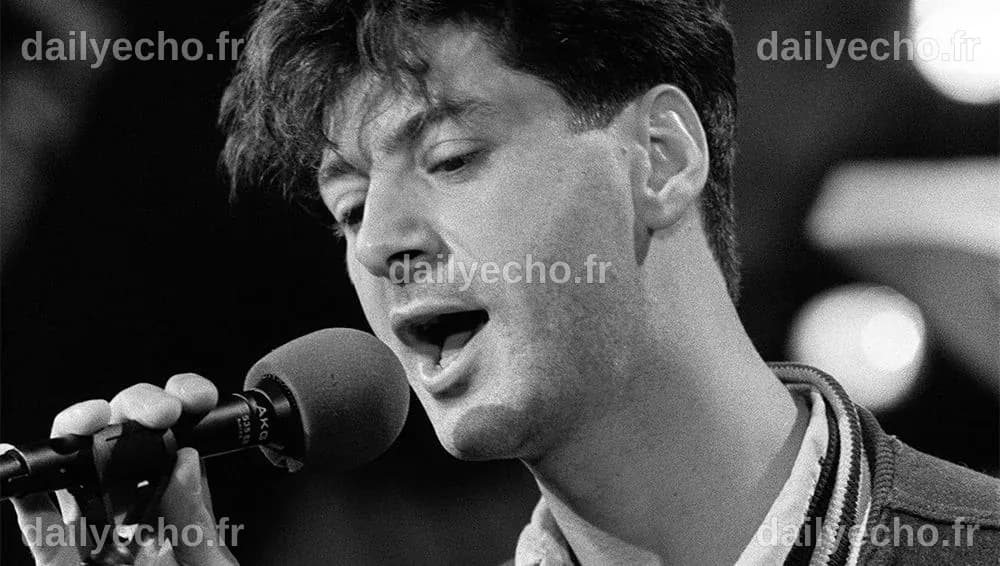 Étienne Daho : Une Plongée dans sa Jeunesse et son Influence Musicale