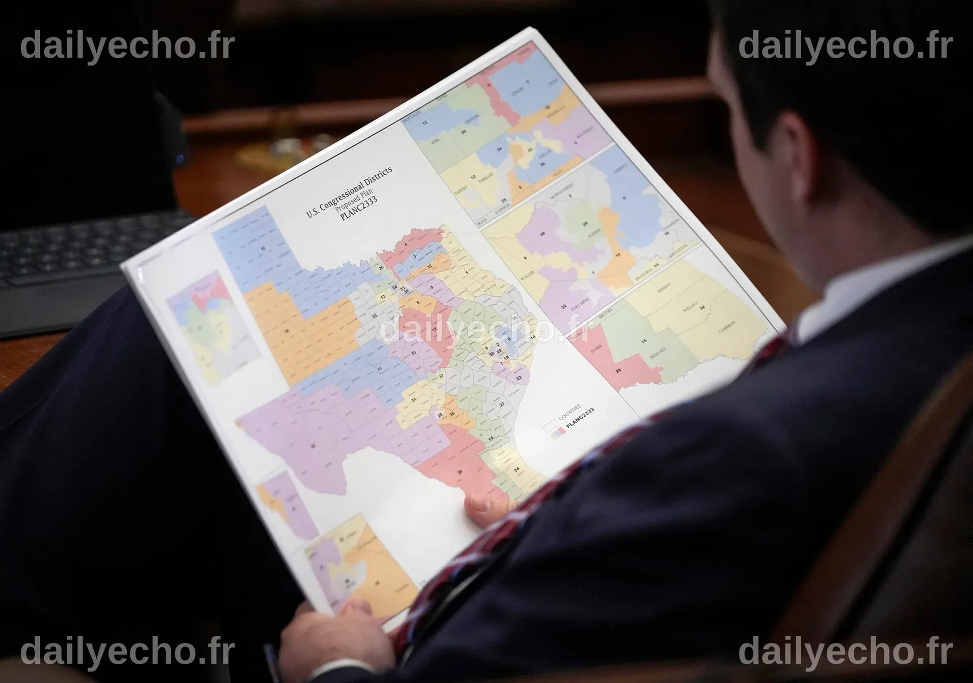 Mid-decade redistricting and the midterms: How redrawn maps impacts the ...